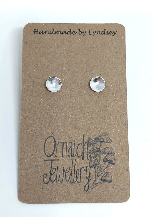Textured concave Disc Earrings (tiny)  image 0